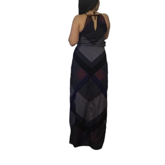 Le Chateau Maxi Dress - Picture 8 of 14